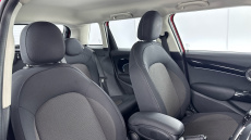 MINI Hatchback 1.5 Cooper Classic 5dr Petrol Hatchback